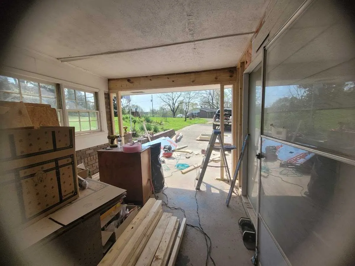 Air movers and dehumidifier for Water Mitigation Services in Bridgeport